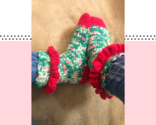 Load image into Gallery viewer, Festivities - crochet Socks
